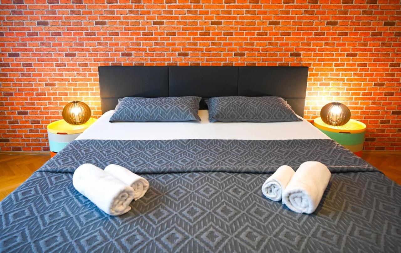 Elegant Suite Augarten Wina Bagian luar foto
