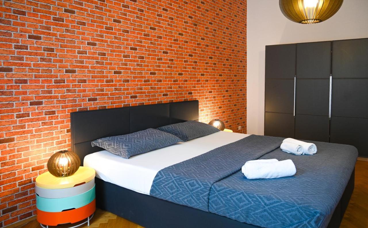 Elegant Suite Augarten Wina Bagian luar foto