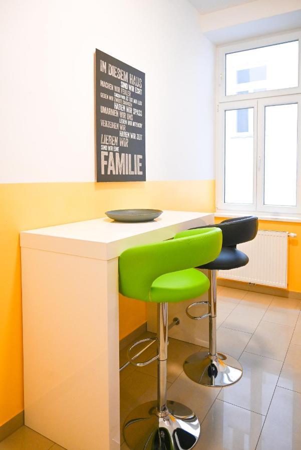 Elegant Suite Augarten Wina Bagian luar foto