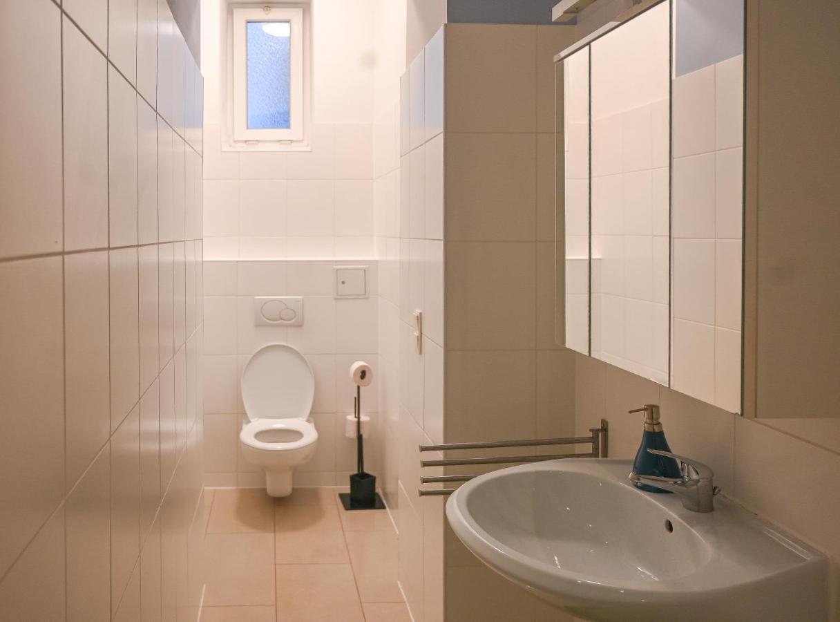 Elegant Suite Augarten Wina Bagian luar foto